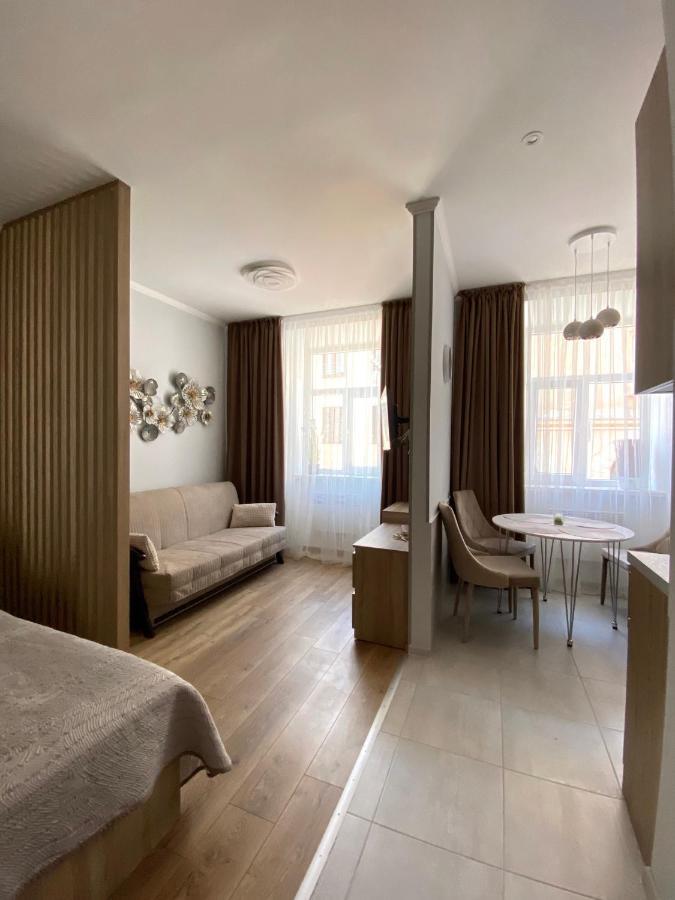 Homelike Apartment Lviv Exteriör bild